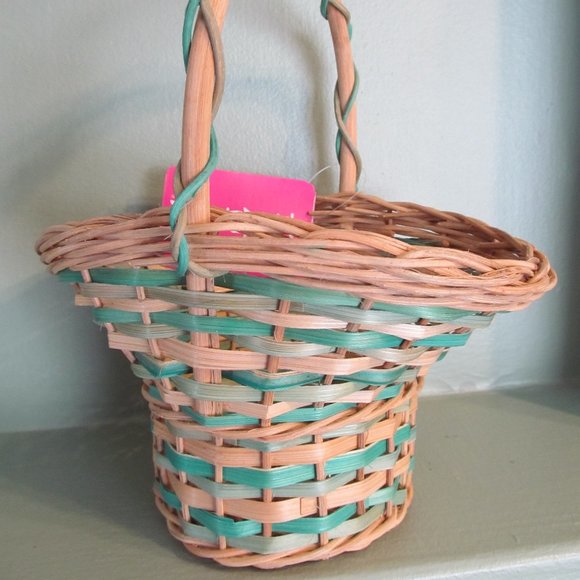 Vintage NWT Woven Wicker Basket w/ Handle Blue Green/Turquoise Paul Marshall NEW - Picture 3 of 12